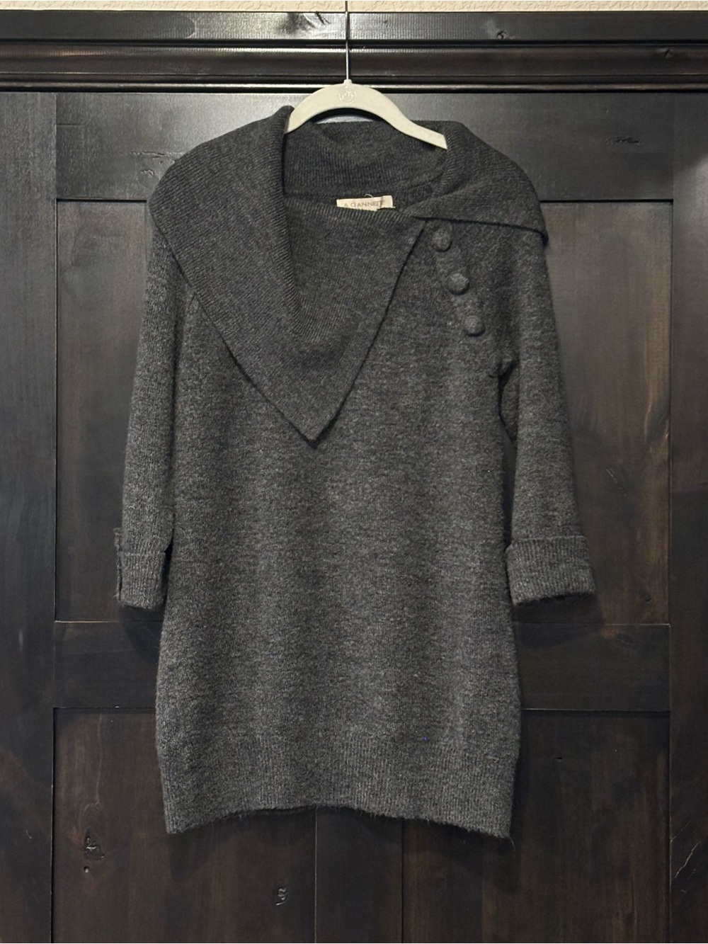 A. Giannetti Women Gray Asymmetrical Collar Pullover Button Accents 3/4 Sleeve M